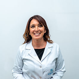 Dra. Lorena Mariela Cabrera - Especialista en Neurología y Máster en Neuroinmunología - CECIC