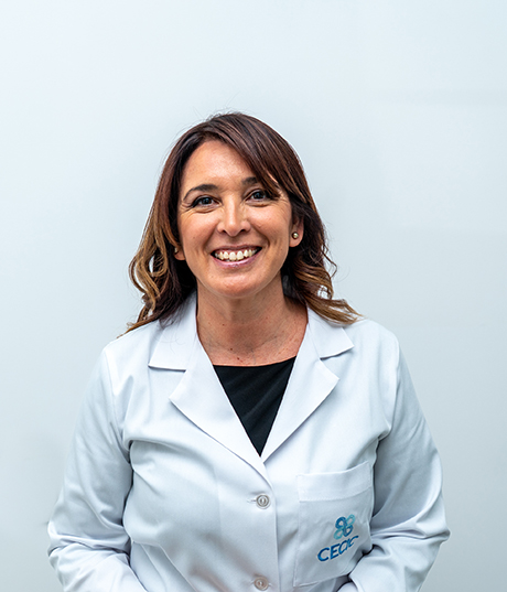 Dra. Lorena Mariela Cabrera - Especialista en Neurología y Máster en Neuroinmunología - CECIC